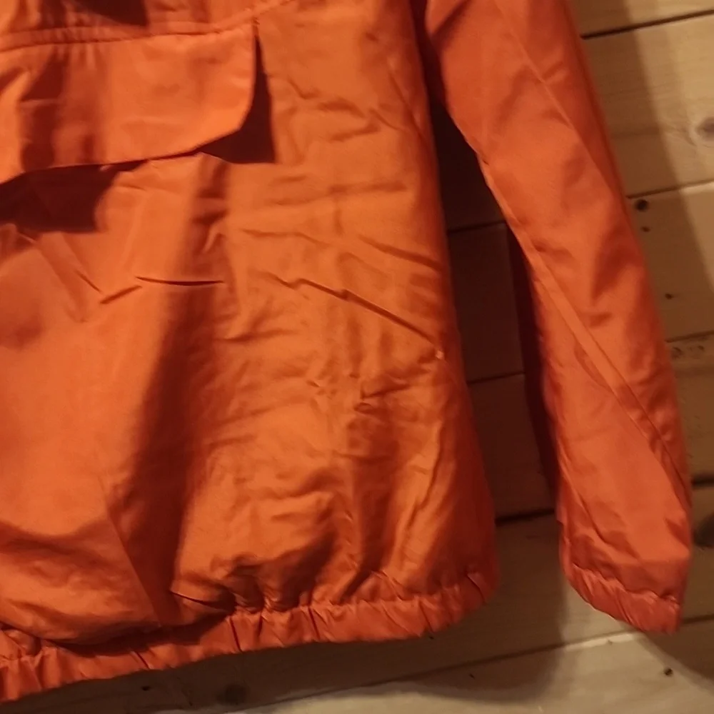 Kids Avalanche Jacket Size Medium 10/12 NEW Design Appears When Wet